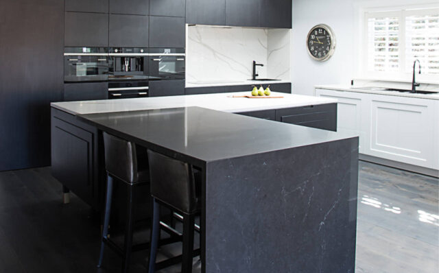 https://baudoncer.pl/wp-content/uploads/2023/02/Black-Quartz-Table-640x398.jpg